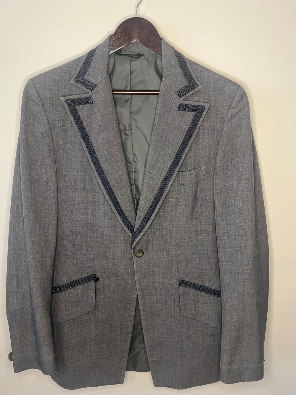 Men's Gray Blazer with Dark Trim